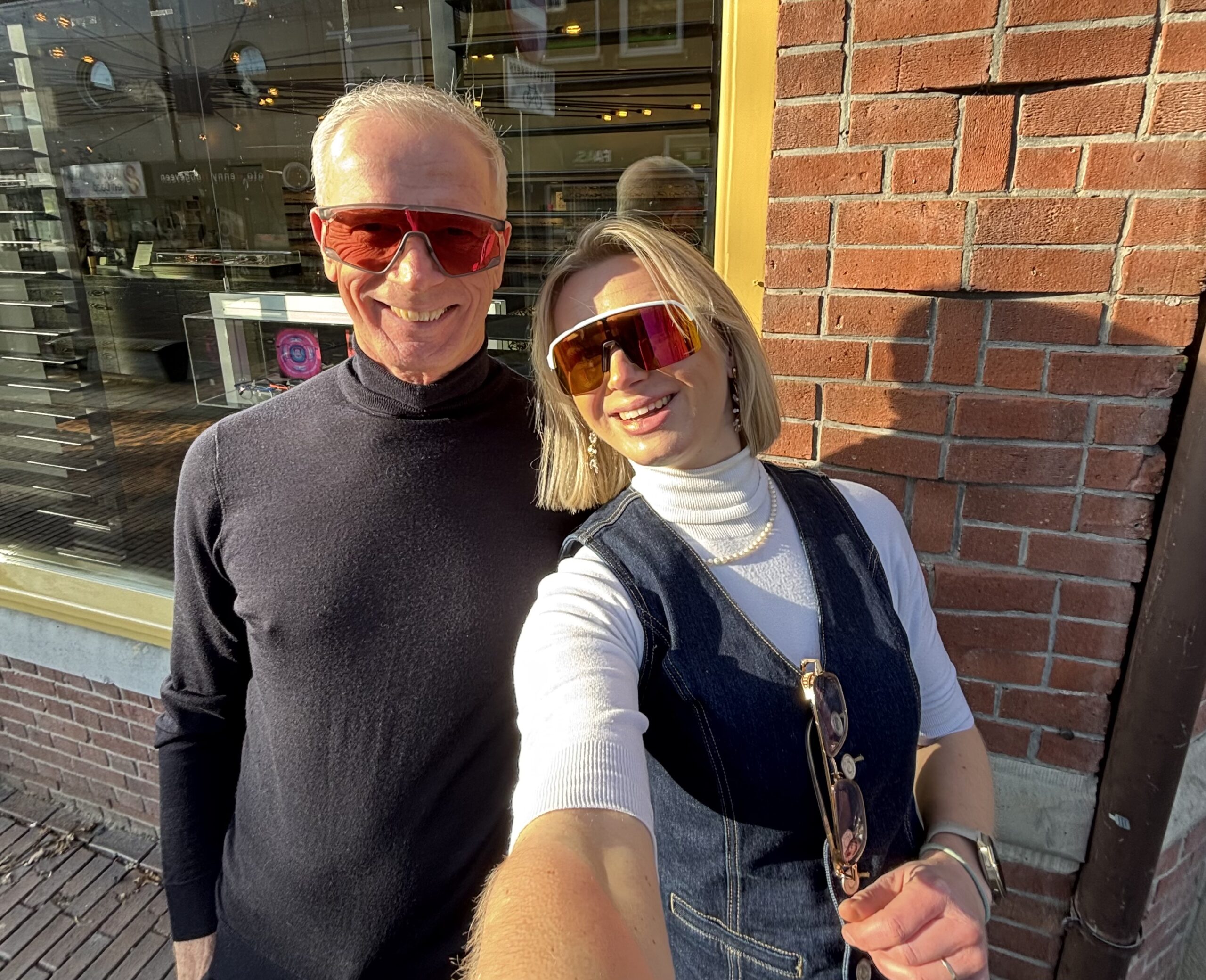 luxe sportzonnebrillen oakley